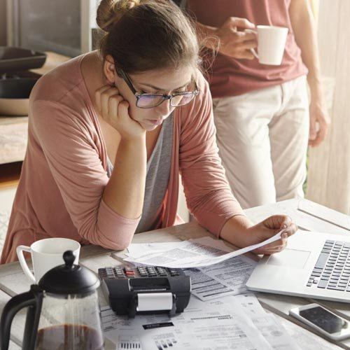 Abogado para impuestos impagos en La Florida Defensa legal por deudas tributarias y morosos