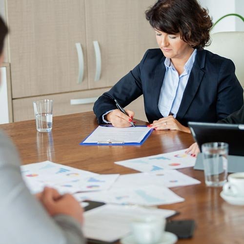 Abogado penalista en La Florida Reducción de penas y beneficios intracarcelarios